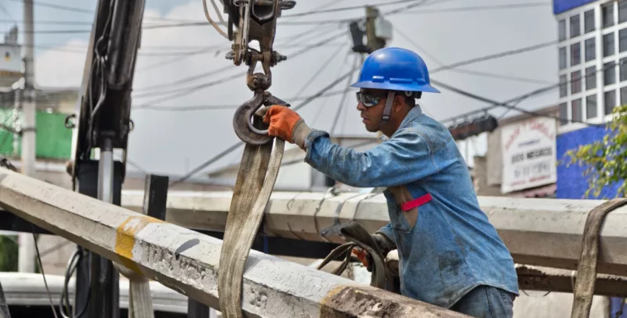 El pago de intereses de la deuda casi duplica el dinero para la inversión en infraestructura